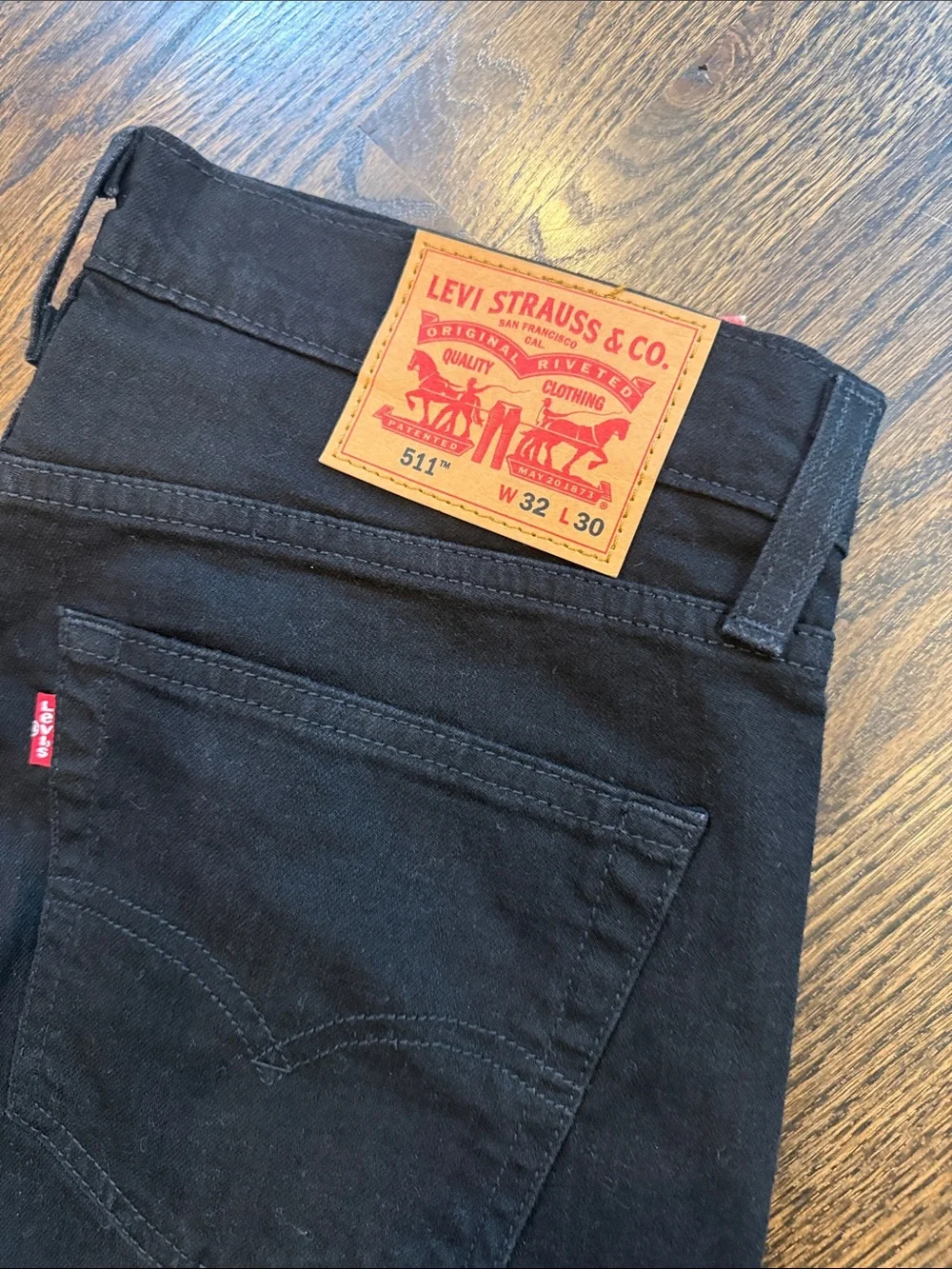 Levi's Men's Black Slim Jeans with Leather Patch 511 skin 32x30
